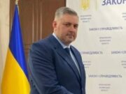 Oświadczenie prokuratora: własność, dochody i historia sporów