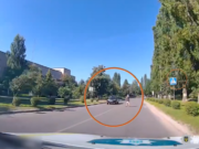 Mandat dla kierowcy złamał zasady na przejściu dla pieszych w gminie Warszawa