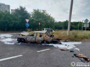 Wypadek drogowy w Charkowie: kolizja samochodów i pożar na miejscu